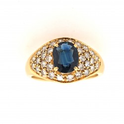Pre Owned 18ct Sapphire and Diamond Dress Ring ZX627 Pre Owned 18ct Sapphire and Diamond Dress Ring ZX627